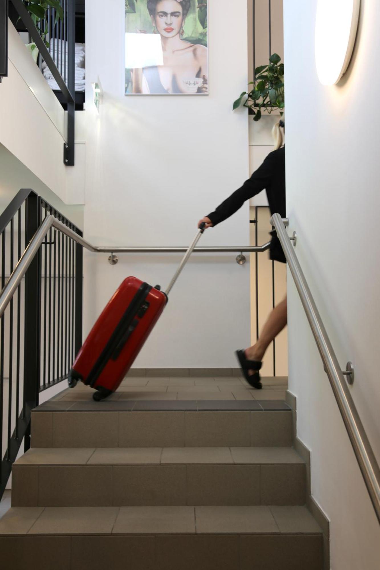Arbio I Urbanstay Serviced Studios & Apartments Graz Ngoại thất bức ảnh